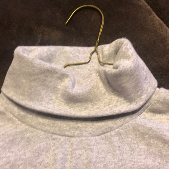 Gray Cherokee Turtleneck - Picture 3 of 6